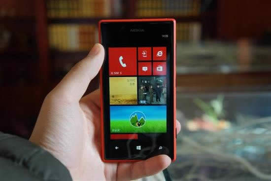 诺基亚Lumia520/720公布_手机技巧