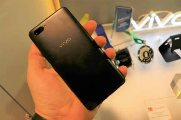 vivo屏下指纹手机X20 Plus UD售价曝光