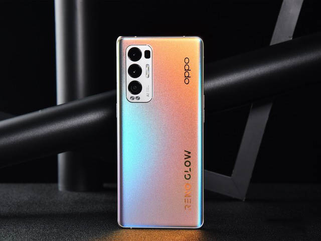 ѹǳ“” OPPO Reno5 Pro+ȫ