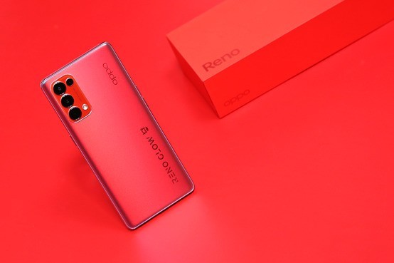 OPPO Reno7ֻ˿ر   ,