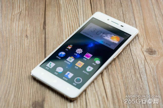 OPPO R7