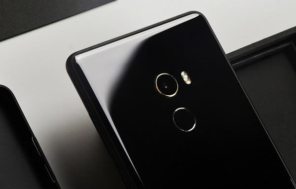 华为Mate10和小米MIX2哪个好?小米MIX2和华为Mate10对比区别评测