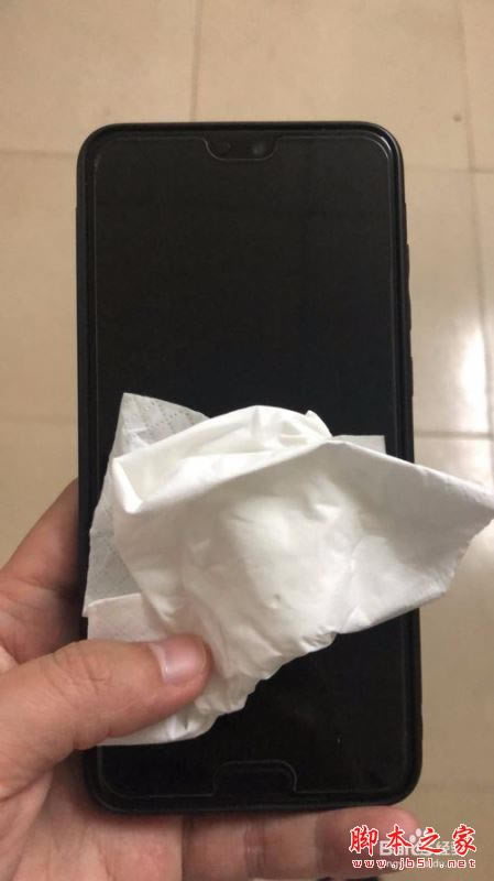 华为mate30掉水里了怎么办?华为mate30手机进水的解决方法_安卓手机_本站