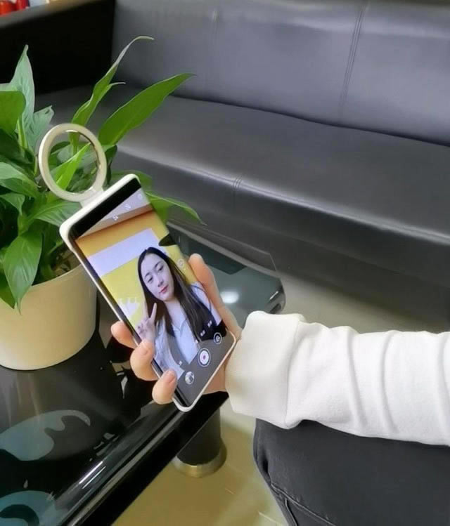 δ ΪMate40 Pro 