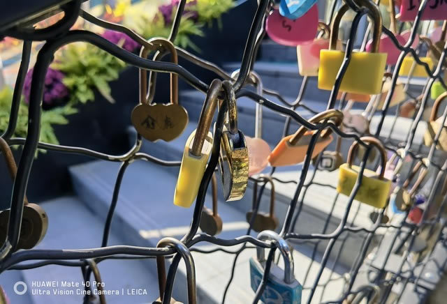 华为Mate40 Pro影像评测:更进一步的徕卡超感知影像