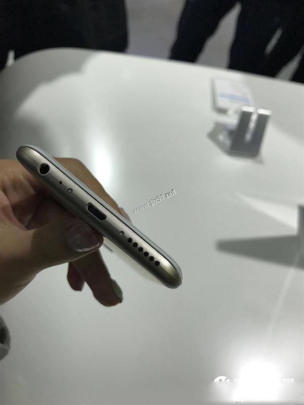vivo Xplay6和华为mate9哪个好 华为mate9和vivo Xplay6详细区别对比评测_手机评测_手机学院_本站