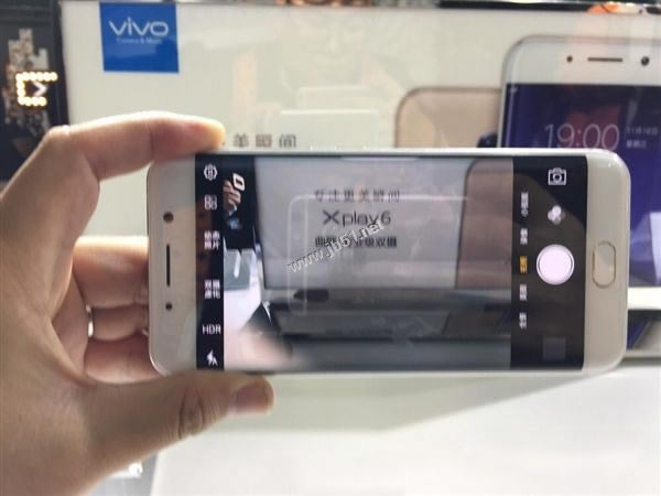 vivo Xplay6和华为mate9哪个好 华为mate9和vivo Xplay6详细区别对比评测_手机评测_手机学院_本站