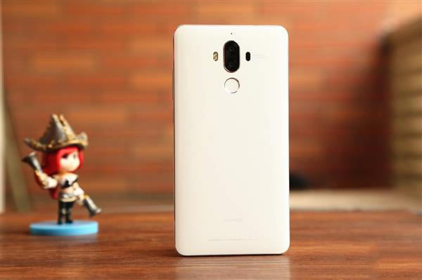华为Mate9陶瓷白版好看吗?华为Mate9陶瓷白真机开箱图片