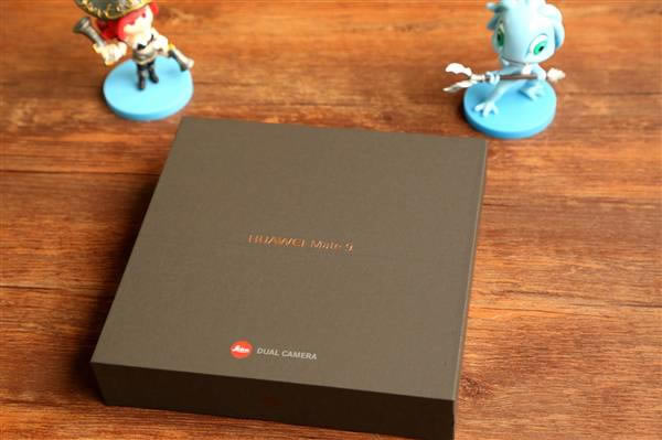 华为Mate9陶瓷白版好看吗?华为Mate9陶瓷白真机开箱图片