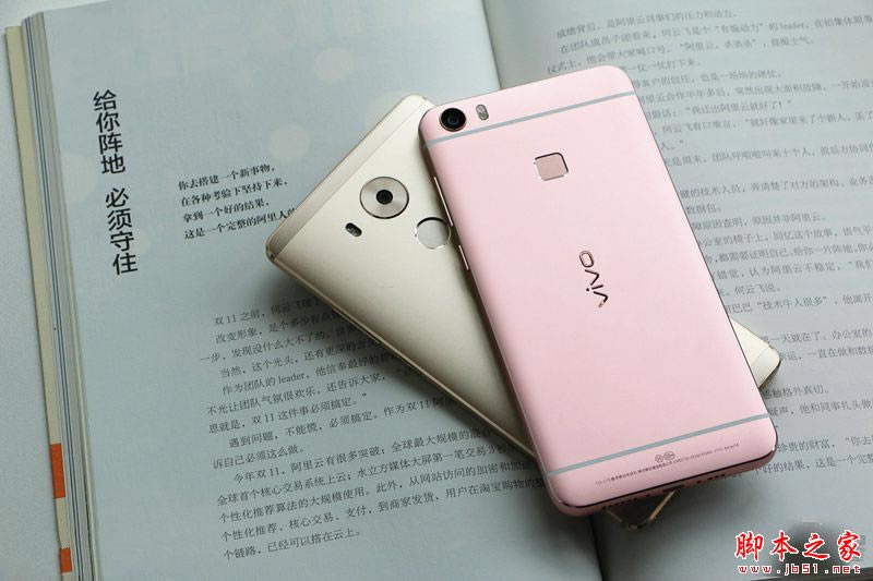 vivo Xplay5和华为Mate8哪个值得买?vivo Xplay5和华为Mate 8全方位区别对比评测 _手机评测_手机学院_本站