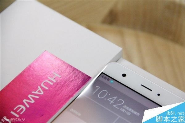 华为5寸新机nova玫瑰金版开箱图赏:比iPhone7还美_安卓手机_手机学院_本站