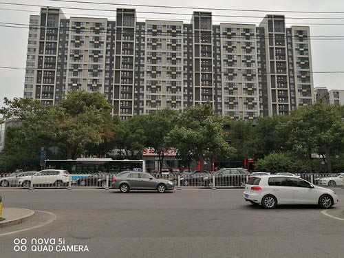 华为nova5i简评 2000元档后置AI四摄手机华为nova5i图文评测_手机评测_手机学院_本站
