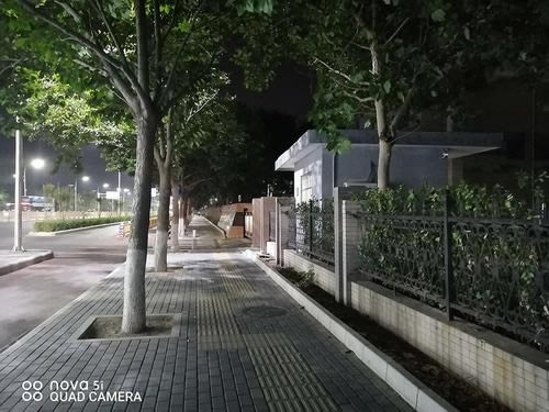 华为nova5i简评 2000元档后置AI四摄手机华为nova5i图文评测_手机评测_手机学院_本站