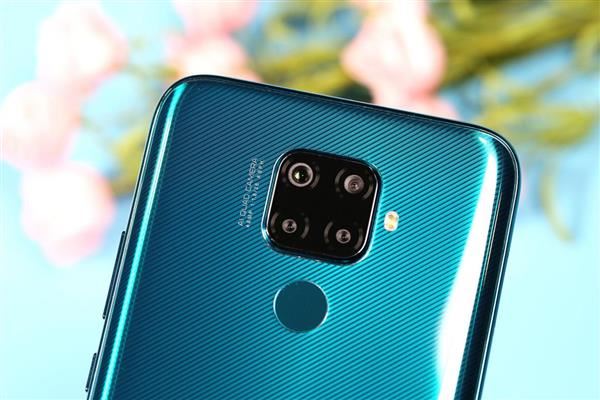 华为nova5i Pro手机值得买吗 华为nova5i Pro手机详细评测_手机评测_手机学院_本站