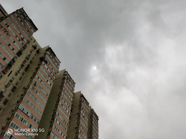 荣耀X10值得入手吗?荣耀X10全面详细评测_手机评测_手机学院_本站