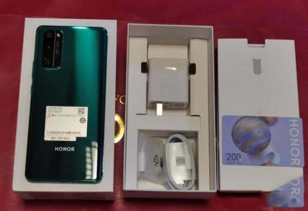 荣耀v40和荣耀30区别大吗 荣耀v40和荣耀30对比评测_手机评测_手机学院_本站