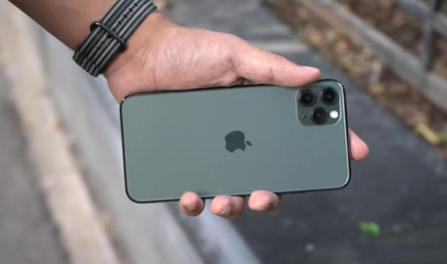 苹果iPhone11Pro值得买吗 iPhone11Pro真机上手体验 优缺点明显_苹果手机_手机学院_本站