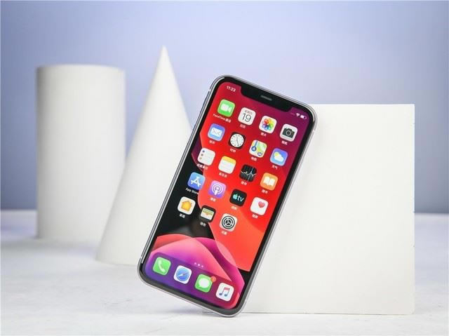 iPhone11系列不好不好用 苹果11系列外观、屏幕、拍照、性能、续航及体验评测_手机评测_手机学院_本站