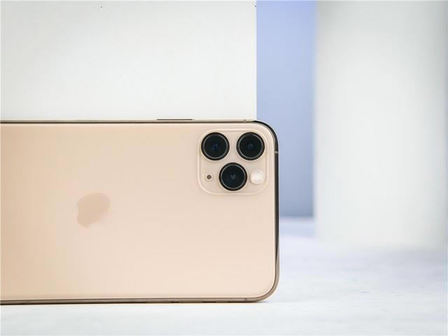 iPhone11系列不好不好用 苹果11系列外观、屏幕、拍照、性能、续航及体验评测_手机评测_手机学院_本站