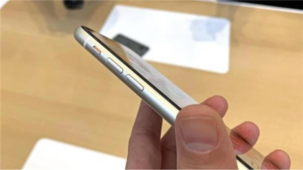 iPhone 11的优缺点有哪些 iPhone 11上手体验评测_手机评测_手机学院_本站