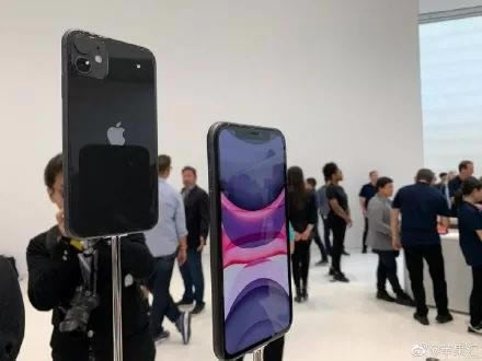 iPhone11哪个颜色最好看?iPhone午夜绿上手实拍