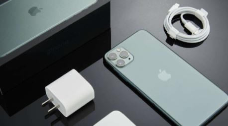 苹果13和苹果12的充电头不通用吗 iphone13用以前的充电器伤电池吗_苹果手机_手机学院_本站