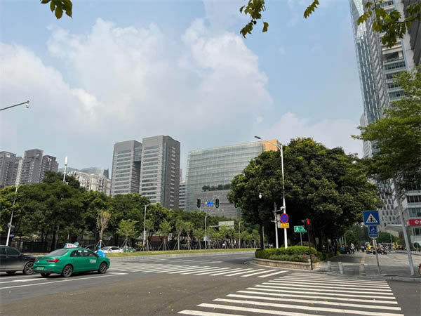 iPhone13Pro值不值得入手?iPhone13Pro手机评测_苹果手机_手机学院_本站