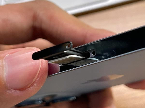 iphone13pro手机如何装卡?苹果13pro手机SIM卡安装设置教程_苹果手机_本站