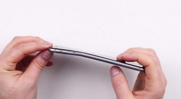 苹果iPhone6 Plus弯了怎样办? 还能再掰直
