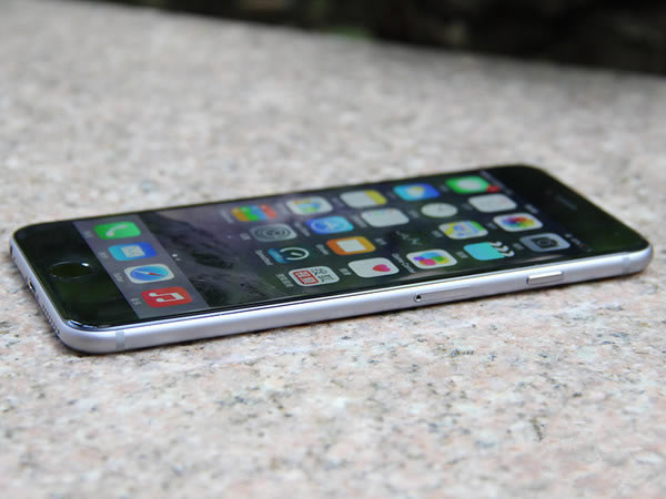 iPhone 6 Plus iPhone 6 Plus