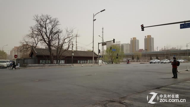 三星S6和iPhone6哪个好用 三星S6与iPhone6对比评测图文详解_手机评测_手机学院_本站