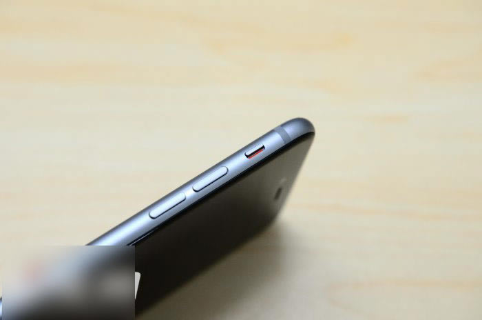 一手难以掌握 128GB灰色版iPhone 6 Plus 开箱图赏 _苹果手机_手机学院_本站