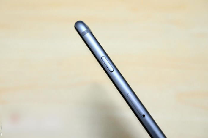 一手难以掌握 128GB灰色版iPhone 6 Plus 开箱图赏 _苹果手机_手机学院_本站