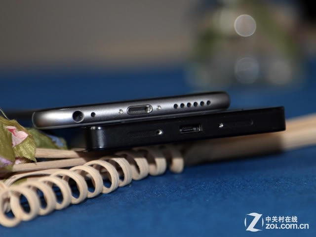 天生骄傲被完爆 锤子手机对比iPhone 6