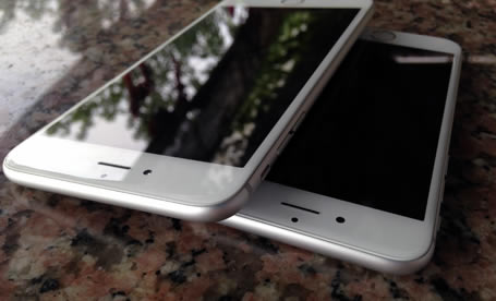 点击查看大图 偷跑?iPhone 6/6 Plus 真机提前在中国、越南出现(对比图/视频)_手机资讯_手机学院_本站