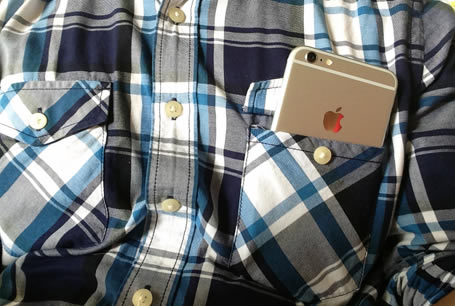 点击查看大图 偷跑?iPhone 6/6 Plus 真机提前在中国、越南出现(对比图/视频)_手机资讯_手机学院_本站