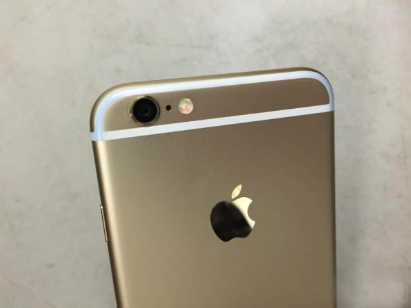iPhone 6出现“染色门” 你的iphone遇到这样的情况了吗?_手机资讯_手机学院_本站