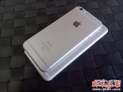 联想S90与iPhone 6哪个好?联想S90撞脸iPhone 6外观对比图赏_手机评测_手机学院_本站