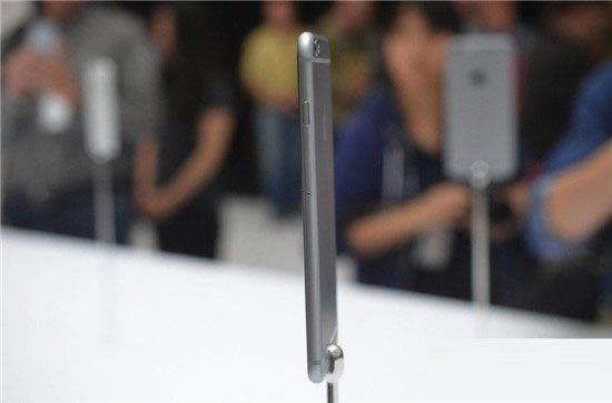 iPhone6外型怎么样?iPhone6真机实拍上手试玩图片
