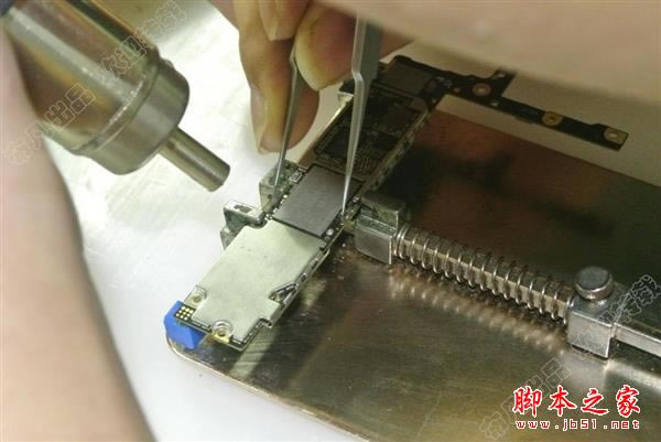 太牛了!把iPhone 6 Plus从16G手动升级到128G