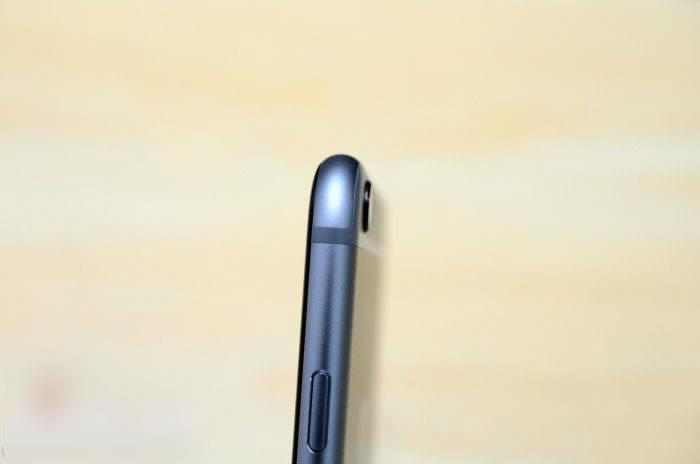 一手难以掌握 128GB灰色版iPhone 6 Plus 开箱图赏 _苹果手机_手机学院_本站