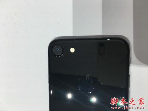 iPhone7亮黑色好看吗？iPhone7亮黑色上手体验评测