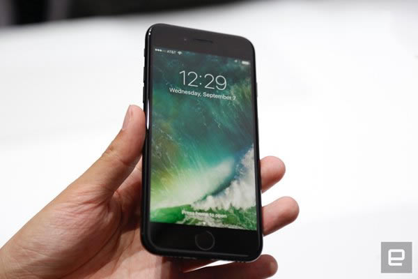 苹果iPhone7/Plus怎么样 苹果iPhone7/Plus真机图赏_苹果手机_手机学院_本站