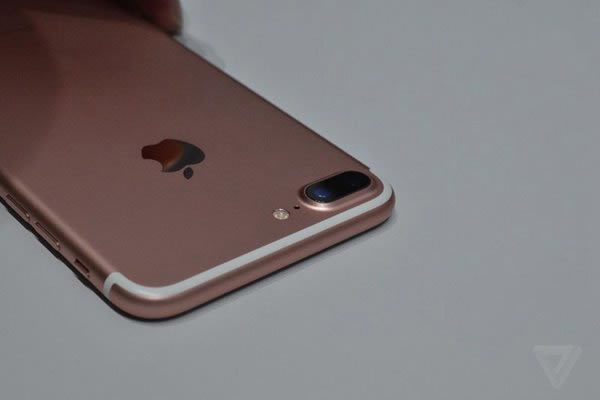 苹果iPhone7/Plus怎么样 苹果iPhone7/Plus真机图赏_苹果手机_手机学院_本站