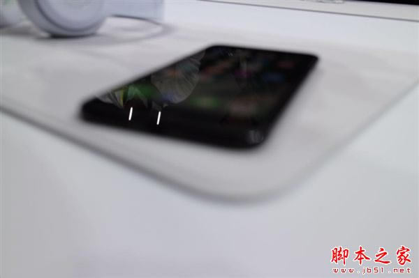 iphone7亮光黑好看吗 苹果iphone7/7plus亮光黑有32G的吗?