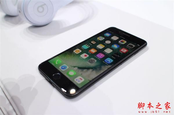 iphone7亮光黑好看吗 苹果iphone7/7plus亮光黑有32G的吗?