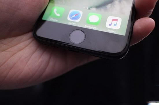 iphone7亮黑色好还是磨砂黑好 iphone7亮黑色和磨砂黑对比区别15