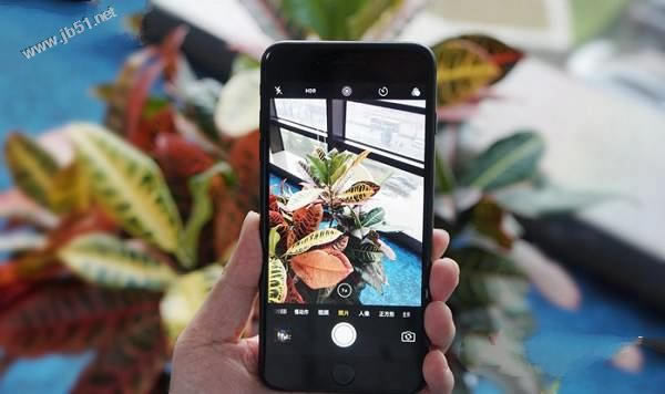 华为P10和iPhone7 Plus哪个好?苹果iPhone7Plus和华为P10拍照区别对比评测图解