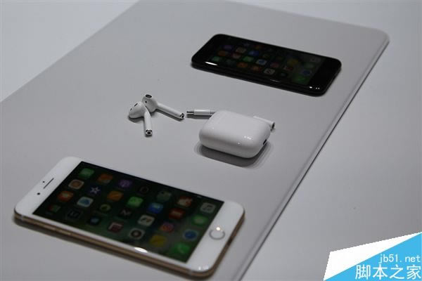哪个好看?iPhone 7土豪金对比6s土豪金高清图赏_苹果手机_手机学院_本站