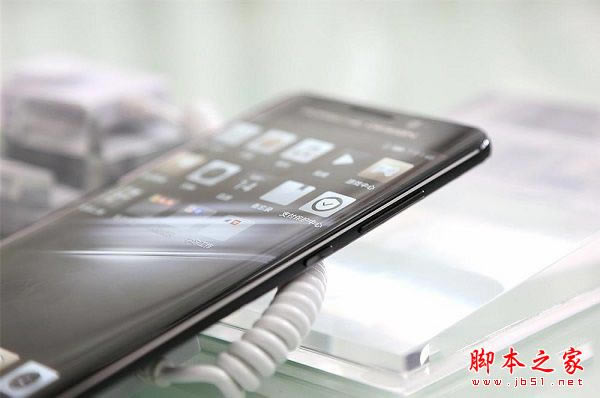 华为Mate9保时捷版和iPhone7哪个值得买?苹果7和华为Mate9保时捷版详细区别对比评测